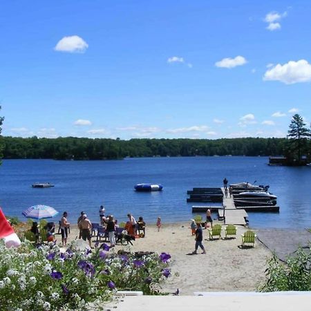 Cuddly Cabin At The Lake On Muskoka Shores Otter Lake Exterior photo